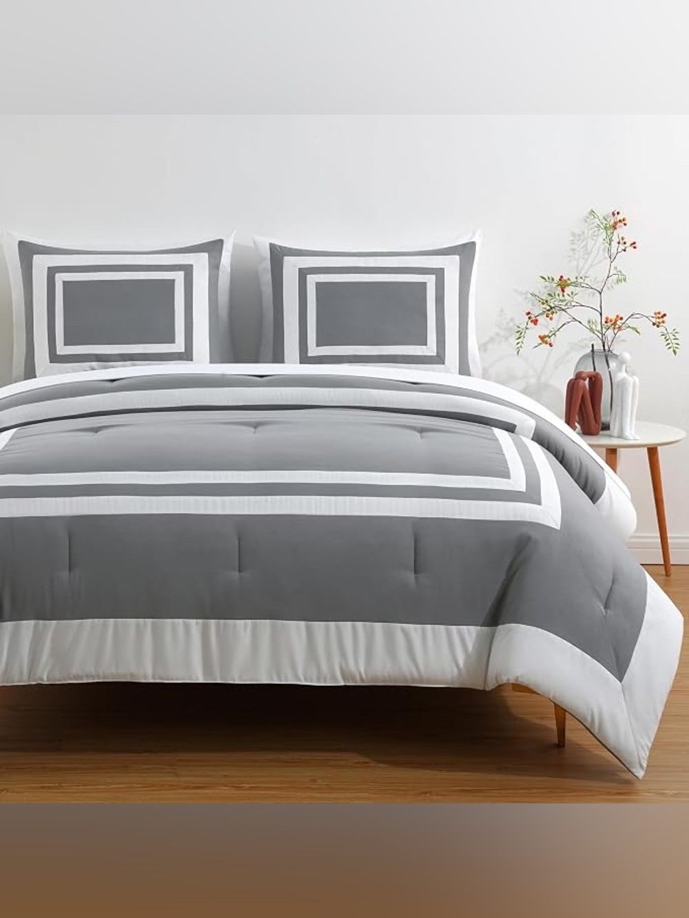 Gray and White Geometric queen 3 piece duvet set